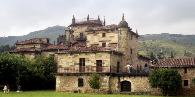 Museo de Arte Contemporáneo Palacio-Elsedo